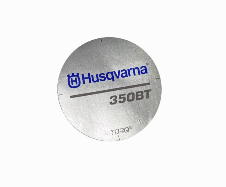 Decal nel gruppo I Pezzi Di Ricambio / Pezzi di ricambio Soffiatori / Pezzi di ricambio Husqvarna 350BT presso GPLSHOP (5028440-03)