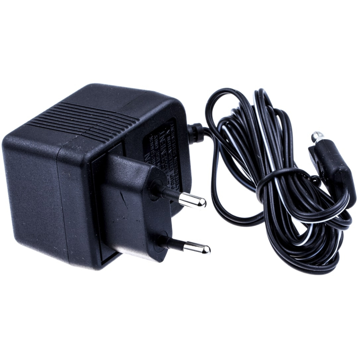 BATTERY CHARGER nel gruppo  presso GPLSHOP (5029512-02)