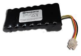 Batteria LI-ION 320,330X,420 nel gruppo I Pezzi Di Ricambio Robot Tagliaerba / Pezzi di ricambio Husqvarna Automower® 420 / Automower 420 - 2021 presso GPLSHOP (5895852-01)