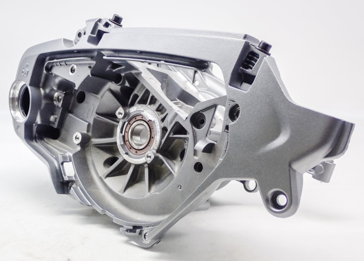 Carter 5901956-03 nel gruppo I Pezzi Di Ricambio / Pezzi di ricambio Motoseghe / Pezzi di ricambio Husqvarna 572XP/G presso GPLSHOP (5901956-03)