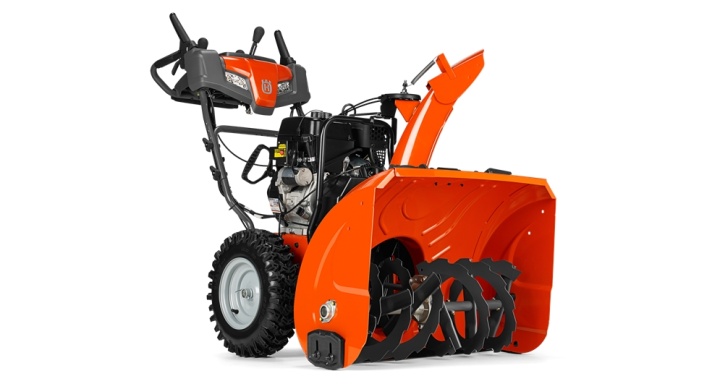 Husqvarna ST 230P Spazzaneve nel gruppo Prodotti per lavori forestali e giardinaggio Husqvarna / Husqvarna Spazzaneve presso GPLSHOP (9619100-90)