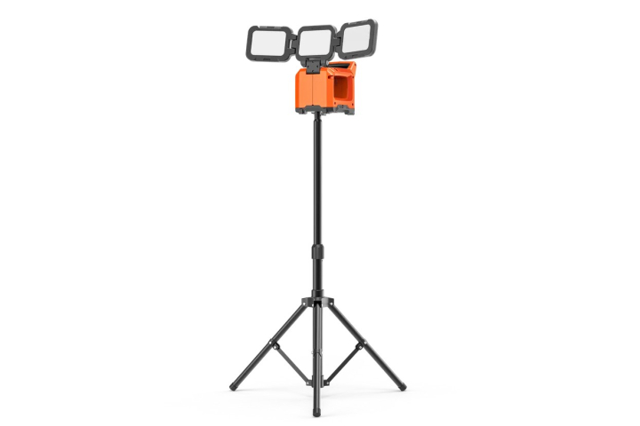 Lampada da lavoro Husqvarna WL7i nel gruppo Prodotti per lavori forestali e giardinaggio Husqvarna / Husqvarna Decespugliatori / Accesori decespugliatori & decespugliatori forestali presso GPLSHOP (9708619-01)