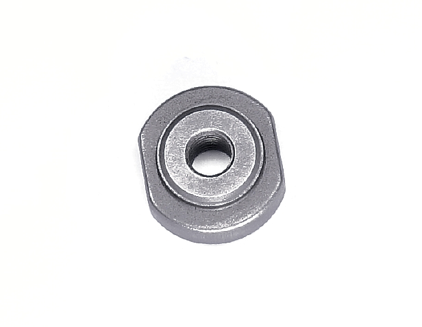 Dado nel gruppo presso GPLSHOP (5885462-01) Dado nel gruppo presso GPLSHOP (5885462-01)