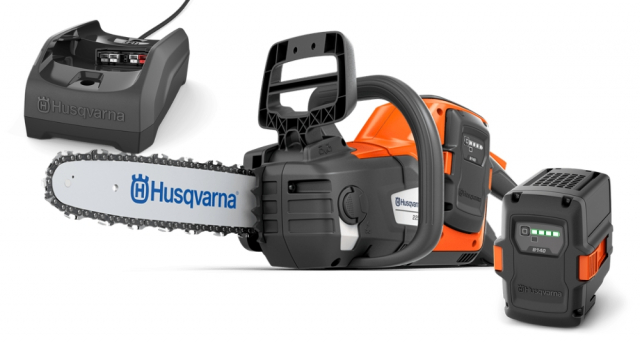 Husqvarna 225i con batteria e caricabatterie