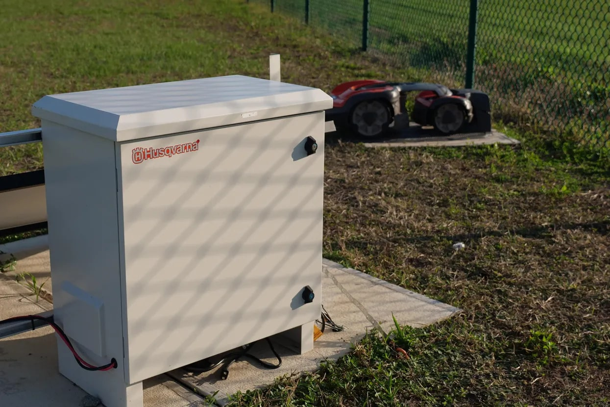 Automower caricabatteria per celle solari