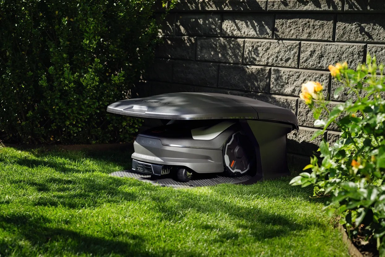 Garage Husqvarna Automower® serie 300 e 400