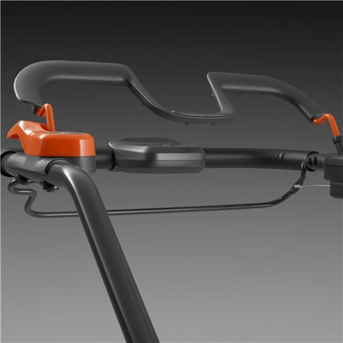 Husqvarna LC 141iV Rasaerba A Batteria