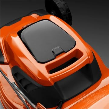 Husqvarna LC 141iV Rasaerba A Batteria