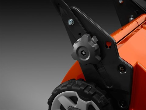 Husqvarna LC 247SP Rasaerba