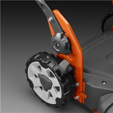 Husqvarna LB 246PI Rasaerba