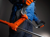 Husqvarna 520iRX Decespugliatore a batteria Husqvarna 520iRX Decespugliatore a batteria