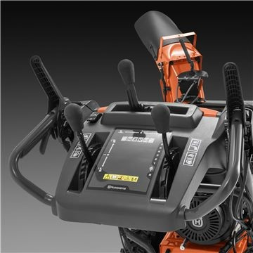 HUSQVARNA ST 330 Spazzaneve