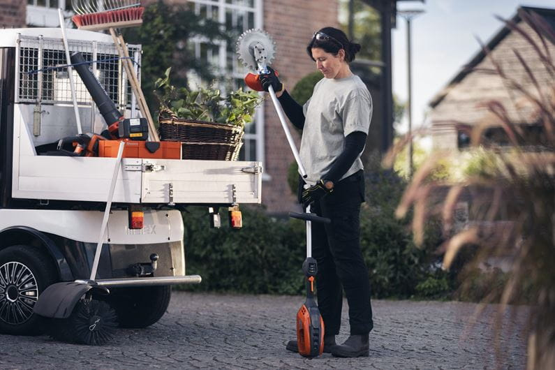 Husqvarna 525iLK Decespugliatore a batteria