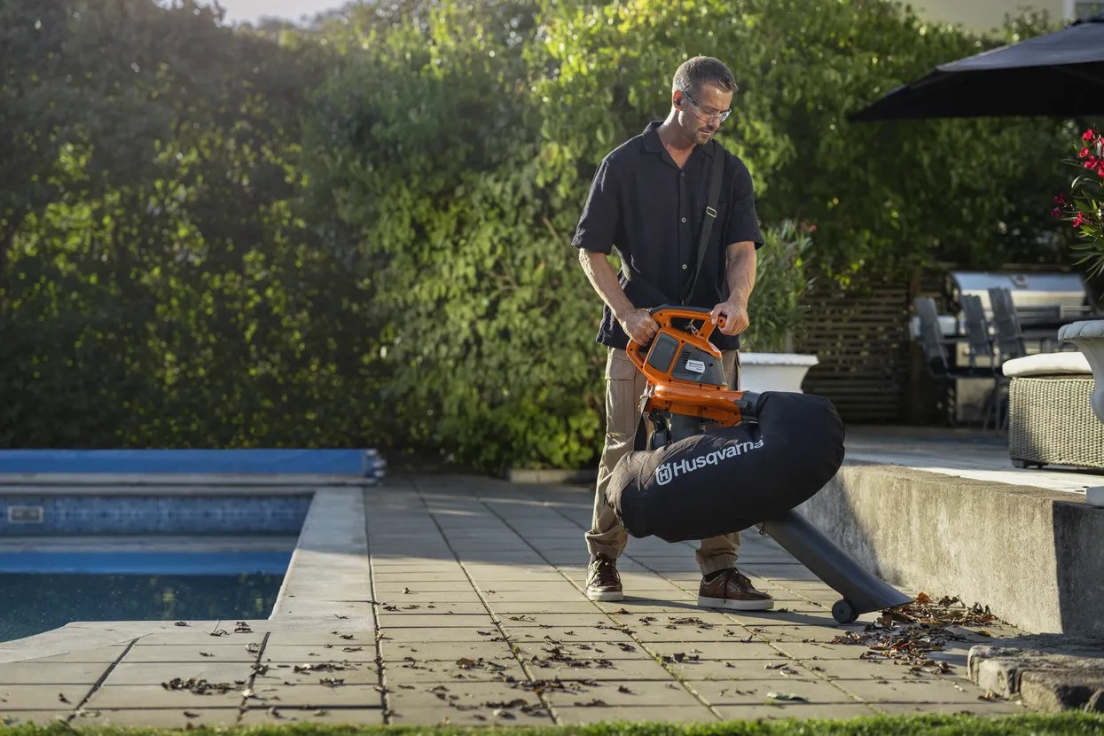 Husqvarna 120iBV Soffiatore A Batteria