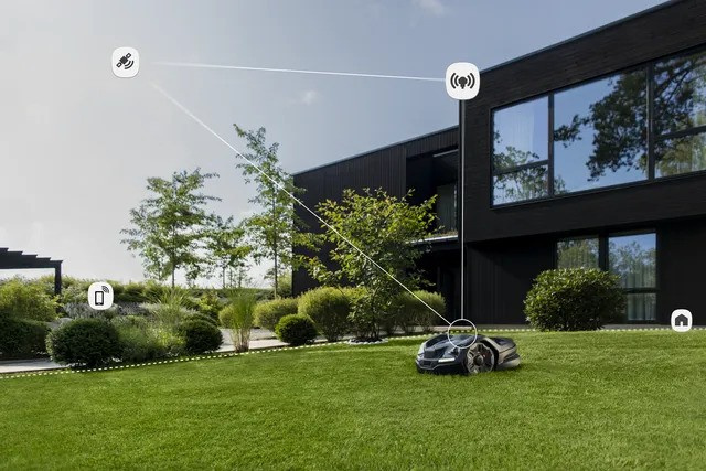 Husqvarna Automower® 305E Nera Robot Tagliaerba