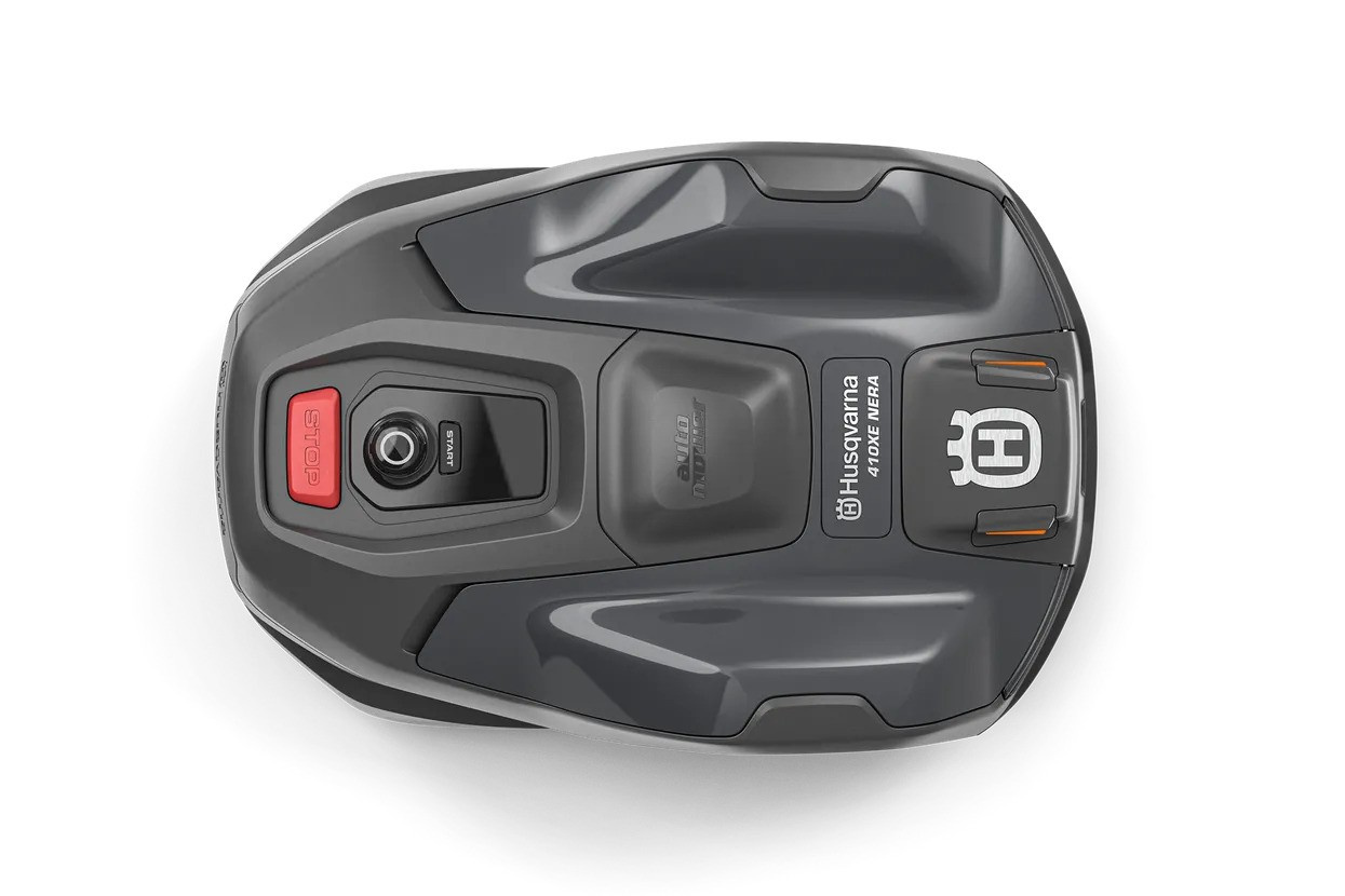 Husqvarna Automower® 410XE Nera + Plug-in EPOS®