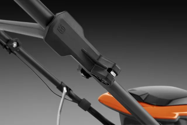 Husqvarna LB144 Rasaerba