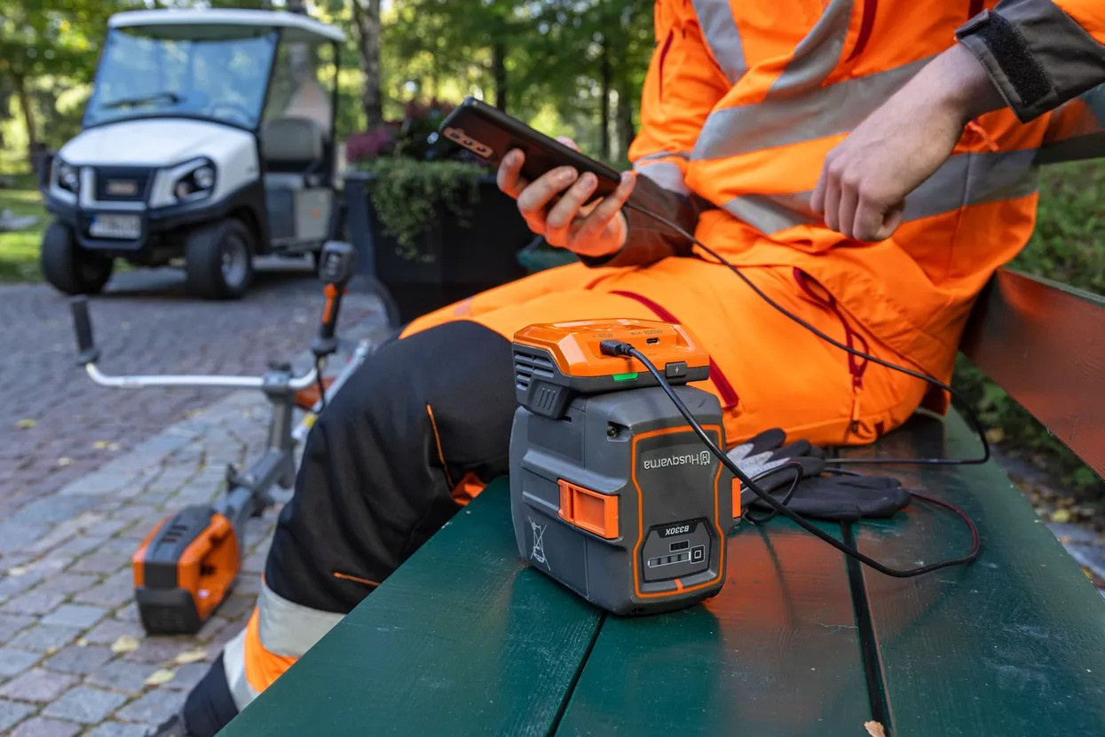 Adattatore USB-C Husqvarna USB150X