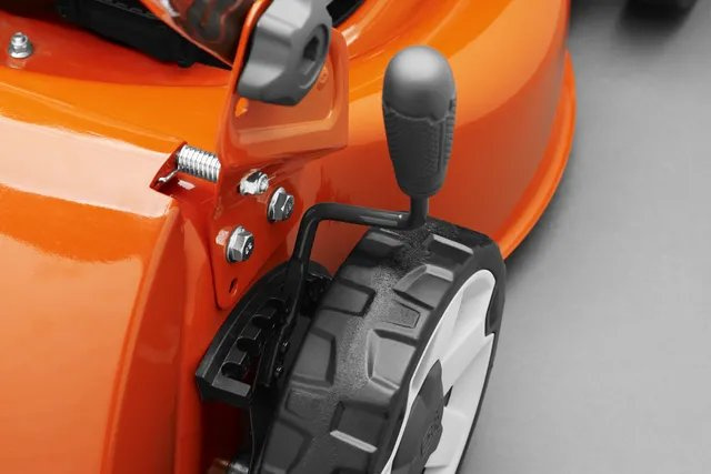 Husqvarna LB 246iS Rasaerba