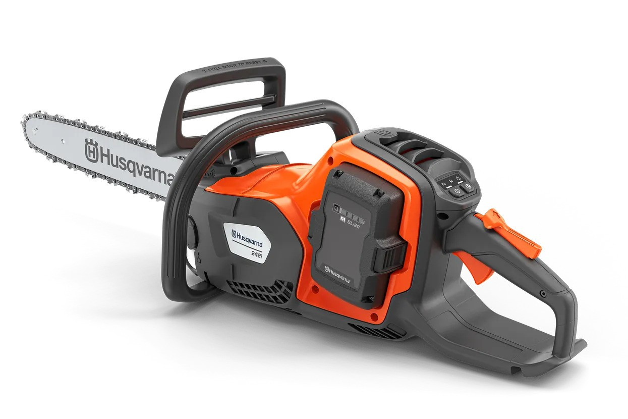 Husqvarna 242i motosega a batteria con batteria e caricabatterie